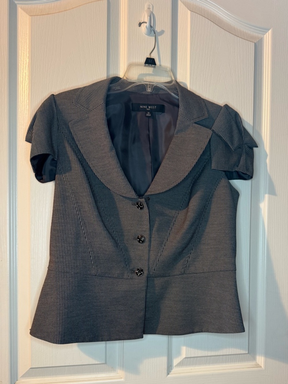 Nine West Gray Pinstripe Short Sleeve Blazer